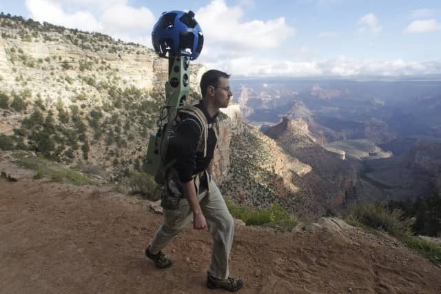 Gdzie człowiek nie może, Google Street View pośle