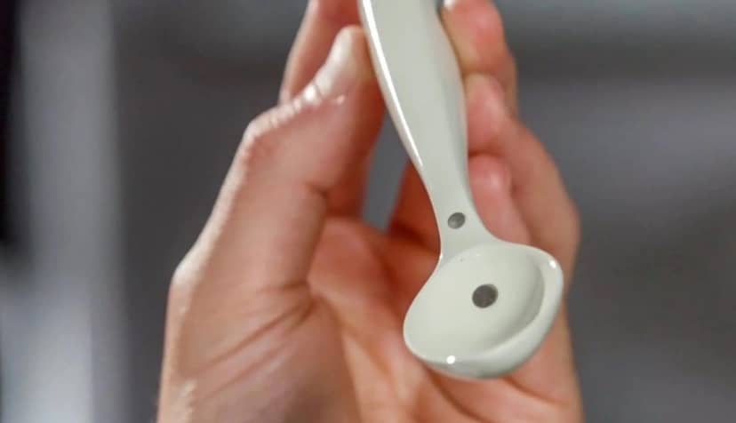 COVID-19 upośledził ci smak? Łyżka SpoonTEK poprawiająca smak jedzenia może ci pomóc