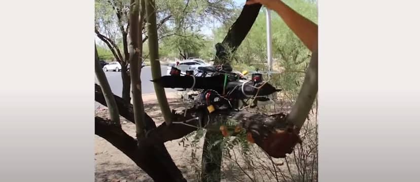 Drugiego takiego drona nie ma. Nadmuchuje się i odpoczywa, kiedy nadejdzie taka potrzeba