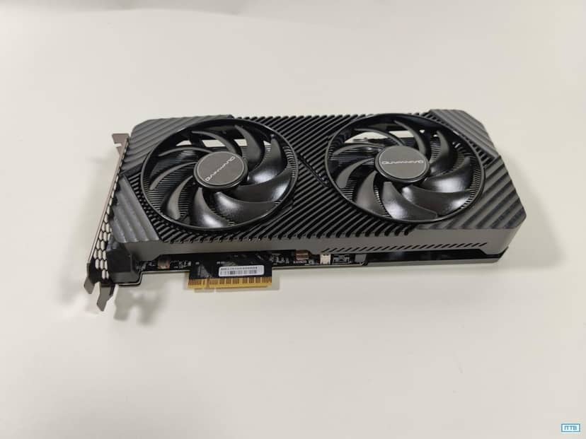 Mobilne GeForce RTX 4080M i RTX 4090M robią w Chinach za… karty desktopowe