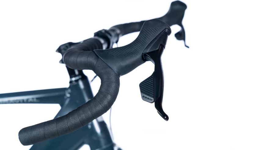 Lubisz elektryczne i zwyczajne rowery? Ten jednoślad będzie dla ciebie idealny