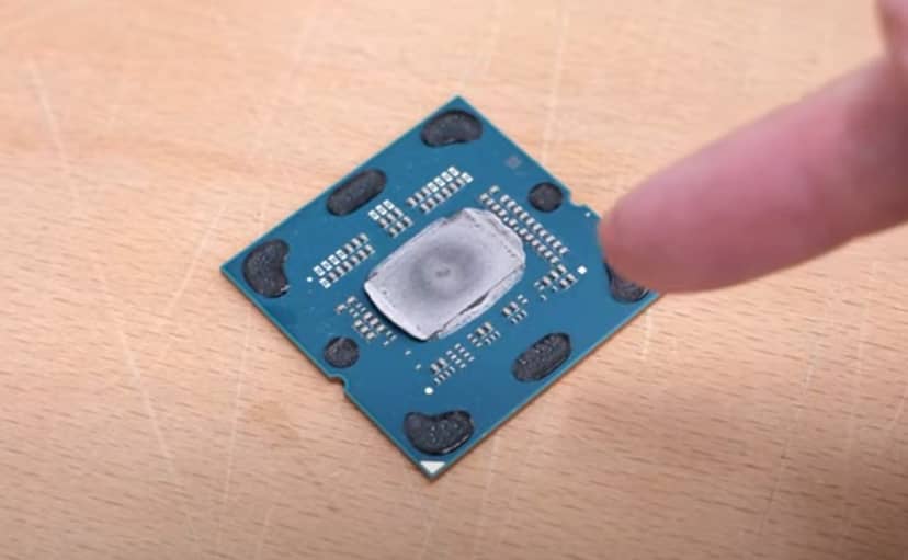 Intel znów przegrywa z AMD. O co tym razem poszło?