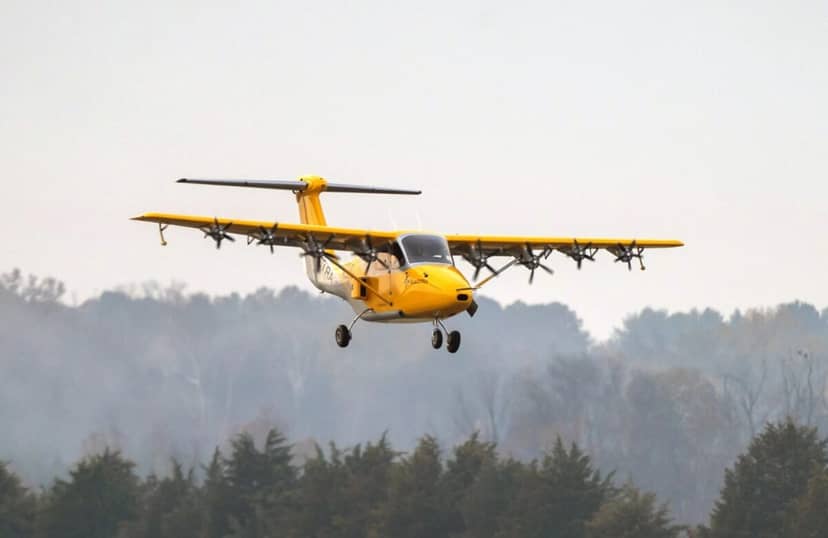 Ludzie chcą latać! Zaczęli sprzedawać elektryczne samoloty i zgromadzili grube miliardy dolarów