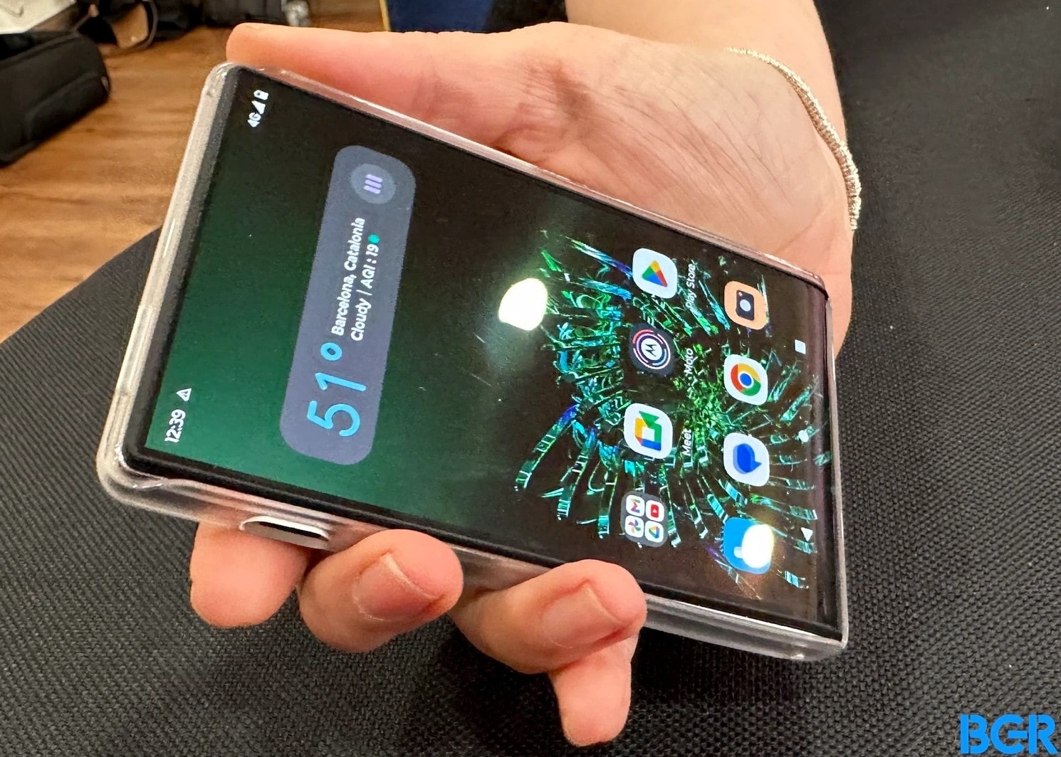 Smartfony z łącznością 5G będą jeszcze lepsze. MediaTek Dimensity 8300 zadebiutował