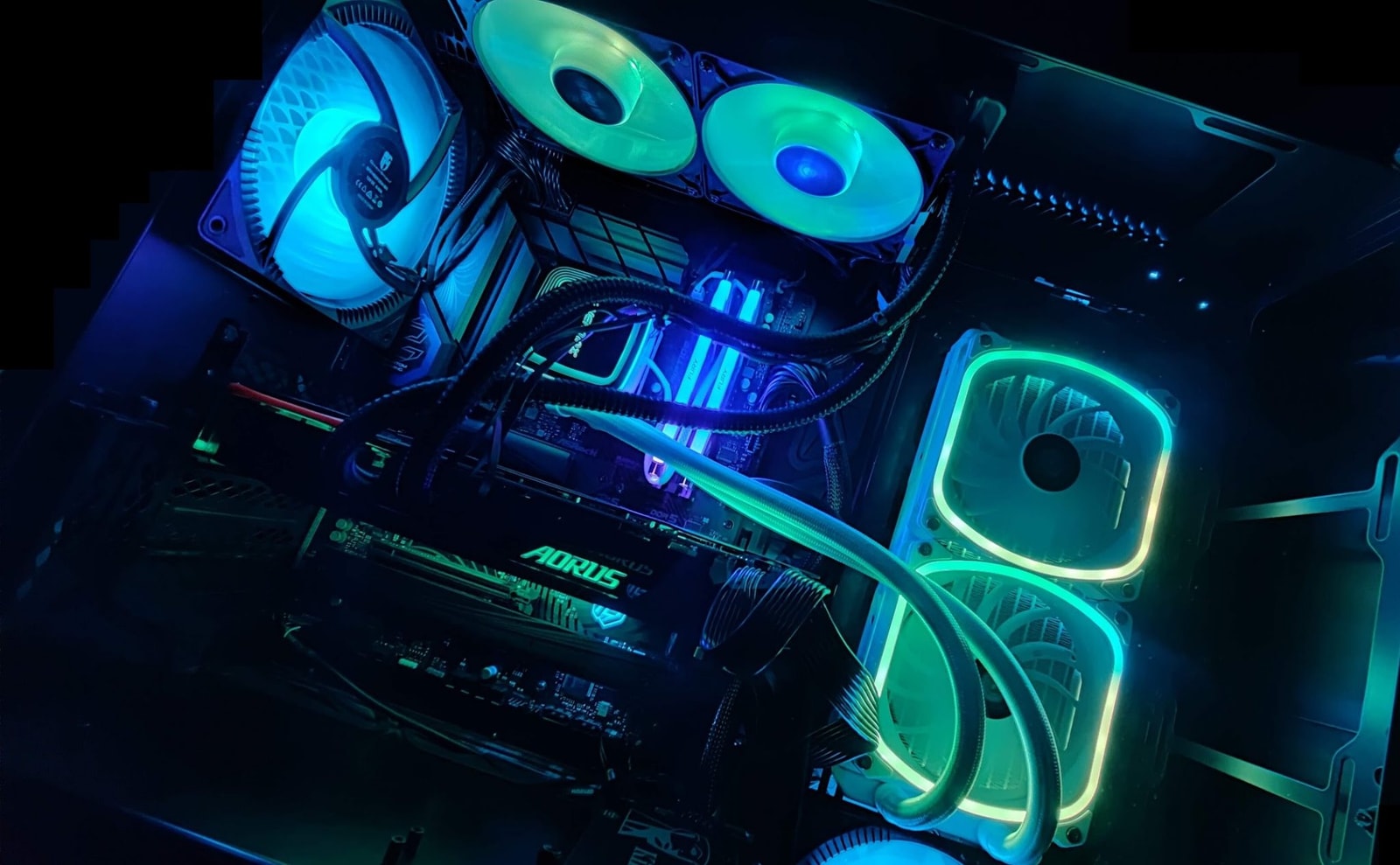 Jaki komputer do Unity? Zobacz porównanie trzech zupełnie odmiennych sprzętów