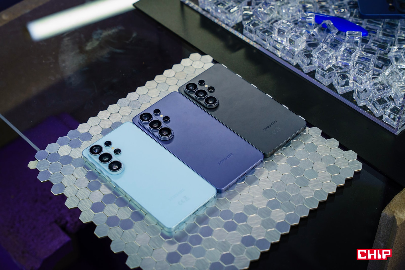 Inteligentne podsumowanie czy podglądanie? Nowa funkcja Galaxy S26 budzi wątpliwości