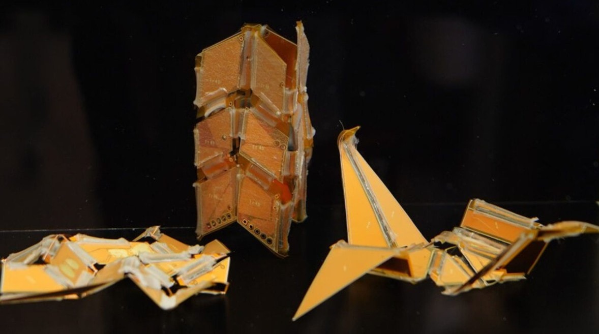 Robotyka bez silników? Ciepło i origami ożywiają polimery z drukarki 3D