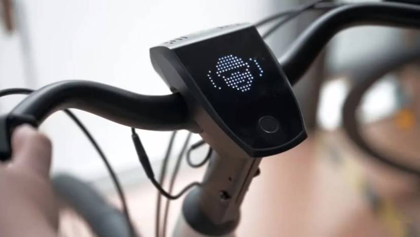 Twój rower jest lamerski. Teraz na czasie są e-bike z ChatGPT w formie pomocniczego pilota