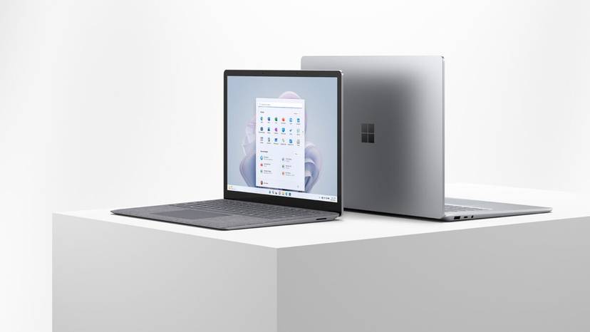 Microsoft patentuje składany telefon Surface. Ale to coś, czego jeszcze nie było