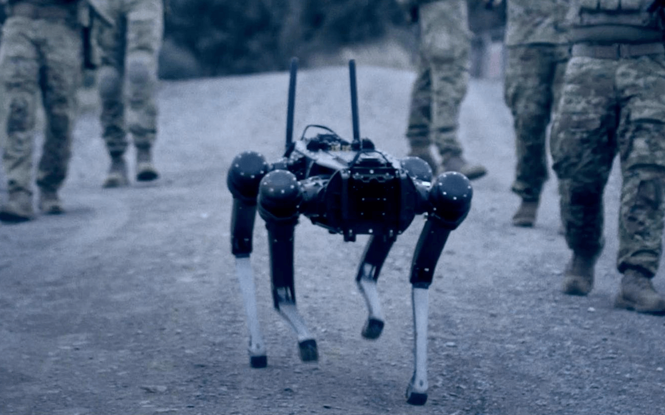 Roboty sterowane myślami są testowane przez australijską armię /Fot. Australian Army
