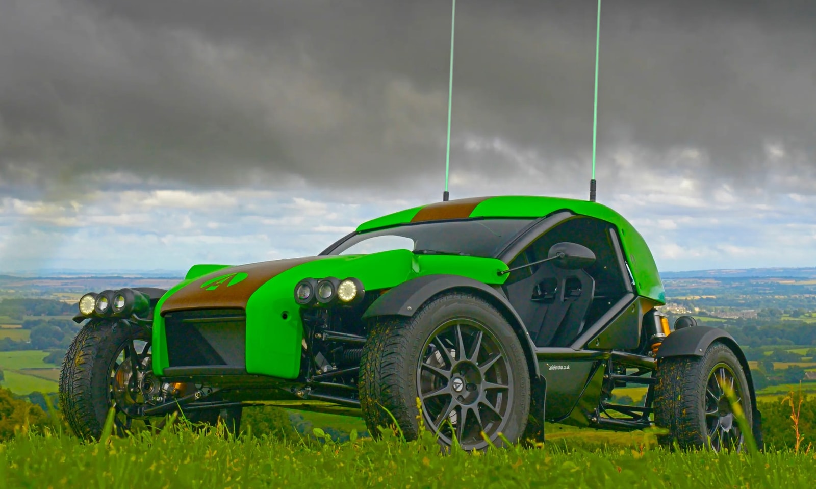 Wygląda jak pojazd z kreskówki, ale jedno jest pewne – zachwyca ekologów