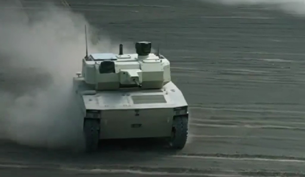 Chiny mają nową maszynkę zniszczenia. Wjedzie na front i pokaże, jak ma wyglądać wojna XXI wieku